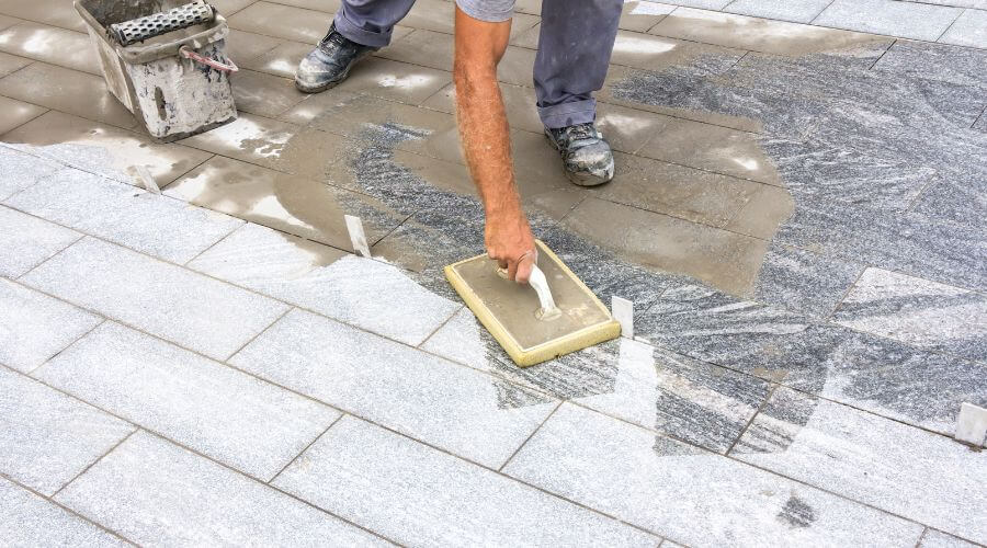 Expert Emergency Roof Repairs services in Elgin, IA